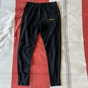 Alphalete Pro-Elite Joggers - Black & Gold